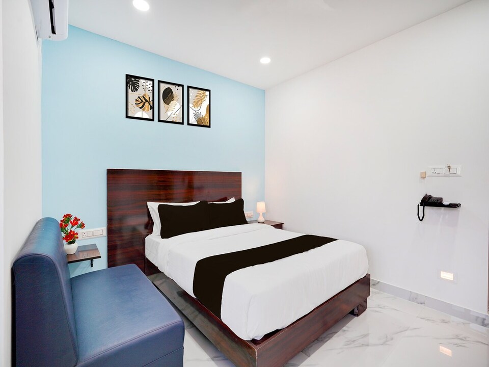 Deluxe Jeevan Bima Nagar Indranagar, Bengaluru