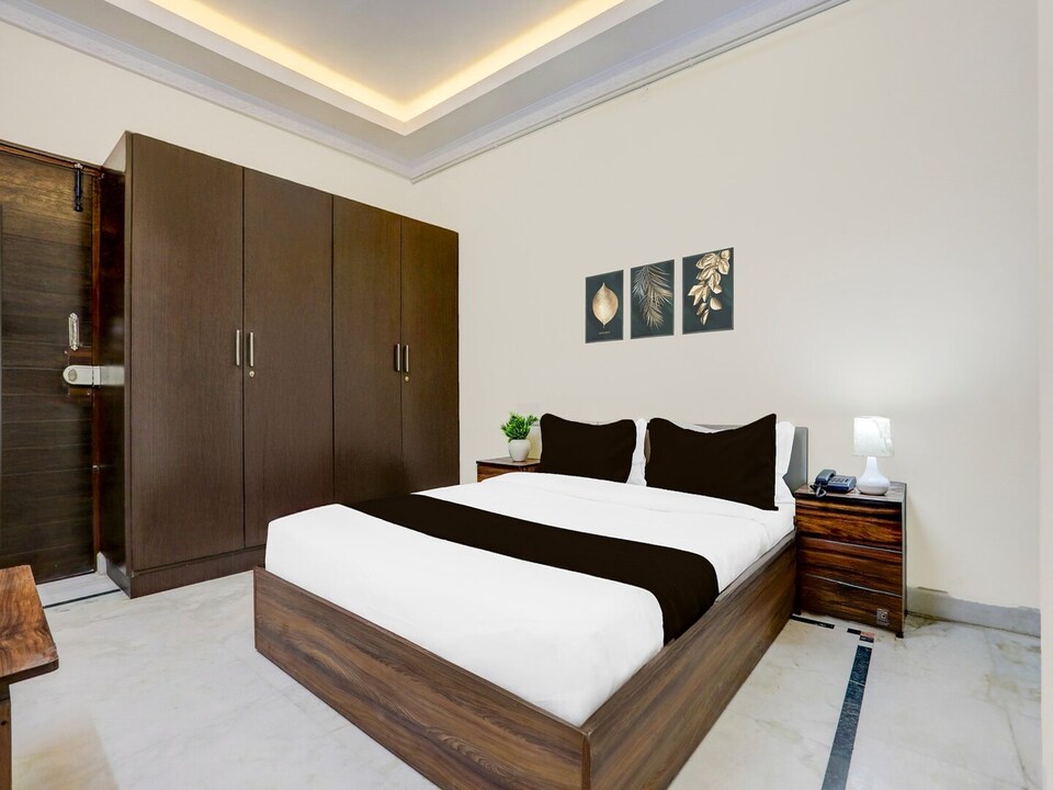 Super Townhouse Madiwala Lake Park, Bengaluru