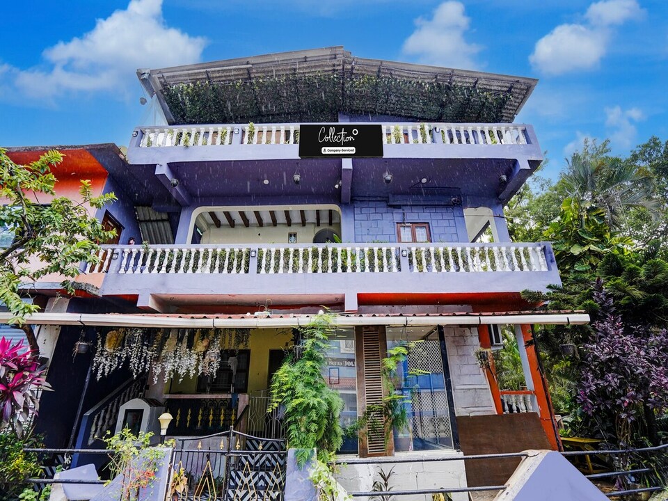 Deluxe with Balcony Traveller Guest, Baga