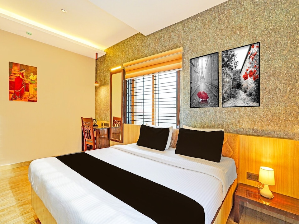Premium Indiranagar Leela Park Domlur, Bengaluru