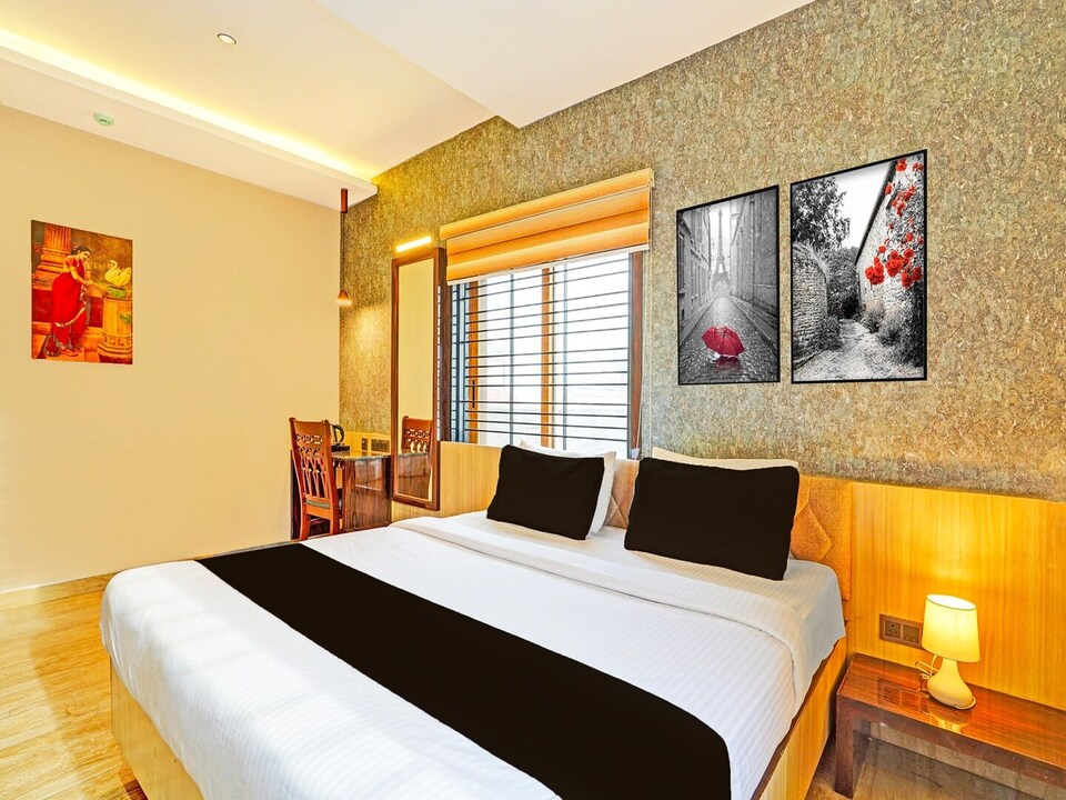 Deluxe Indiranagar Leela Park Domlur, Bengaluru