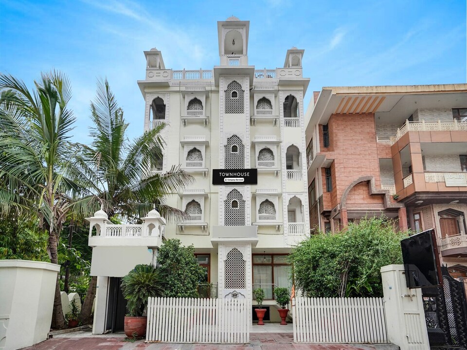 Deluxe with Balcony Gumaan Heritage, Jaipur