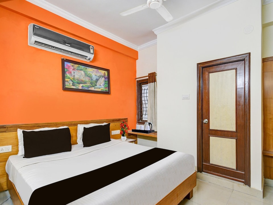 Deluxe with Twin Bed Delight Inn Gachibowli, Hyderabad