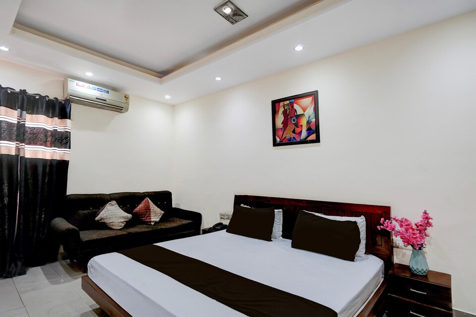 Super Deluxe Room Hotel Moti Tower, Haldwani