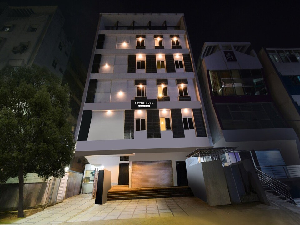 Deluxe Alpine Glow Peak, Secunderabad