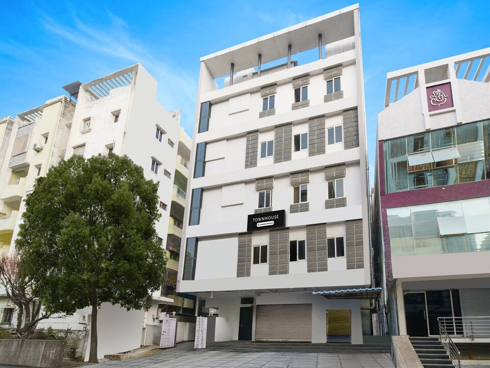 Deluxe Alpine Glow Peak, Secunderabad