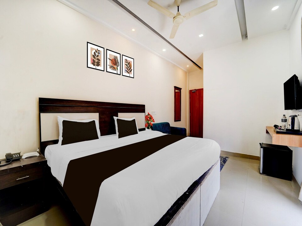 Townhouse Deshabhimani RoadKaloor Kochi, Kochi