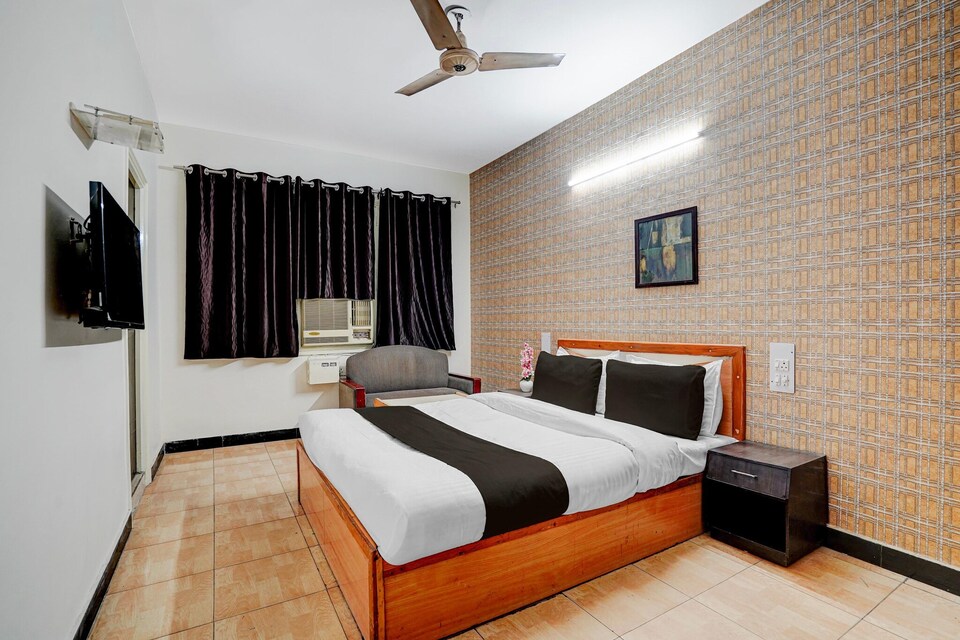 Classic Hotel O Clock Tower Ludhiana Greatwall, Ludhiana