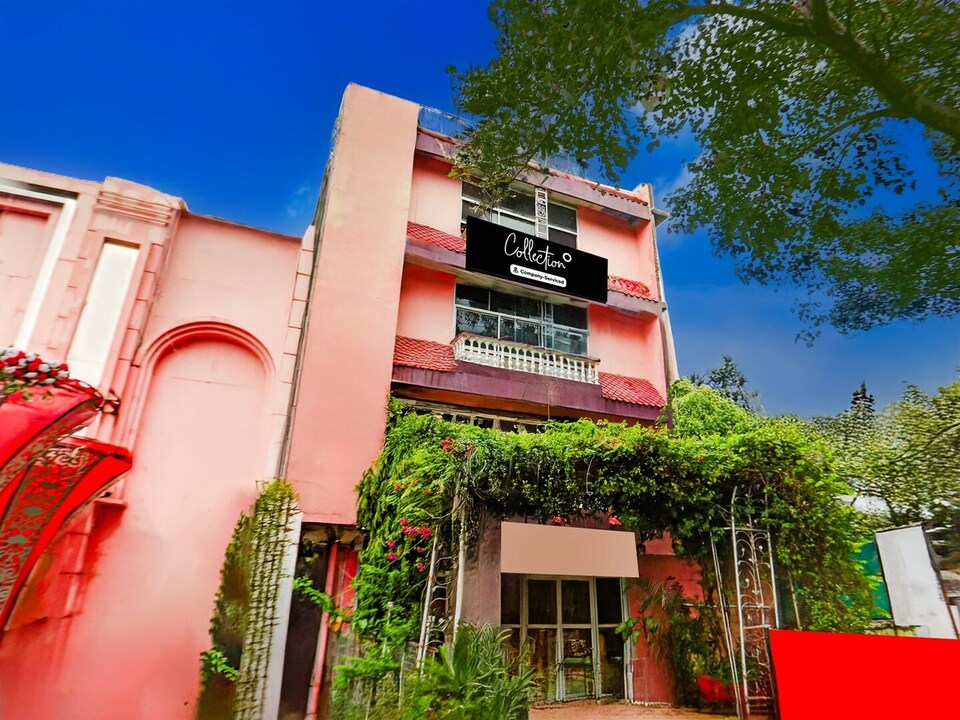 Deluxe HIGHWAY HOTEL, Jhansi