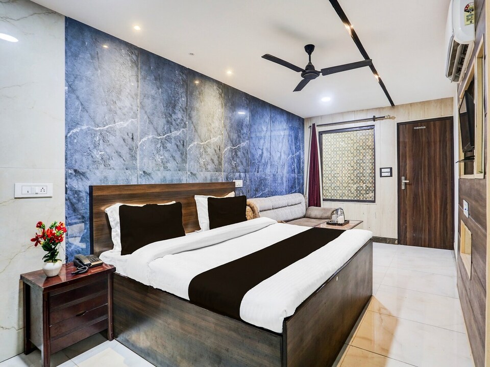 Saver Single Haibowal Chowk DMC, Ludhiana
