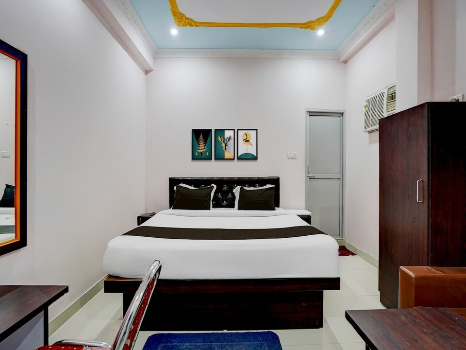DeluxeHOTEL SHAHI MAHAL, Patna