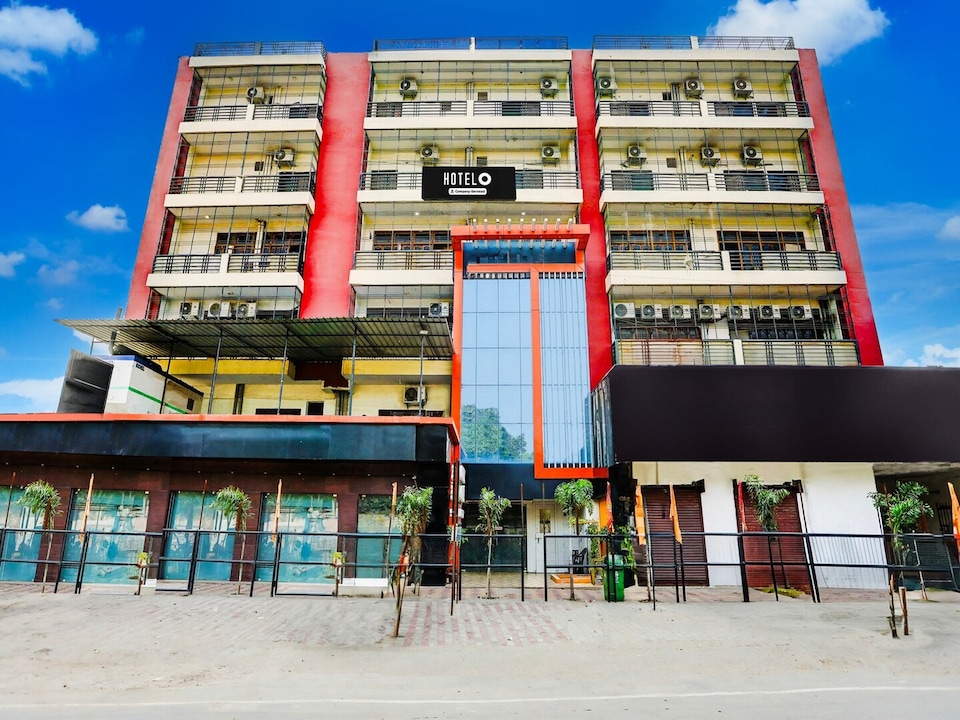 Classic with Balcony Yug Residency, Varanasi