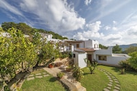 Villa de 5 dormitorios cerca playas del suroeste