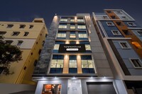 Townhouse Sarath City Mall Hyderabad Formerly Green Leaf