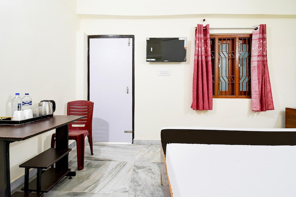 Saver Double Khandagiri DN Regalia Mall, Bhubaneswar