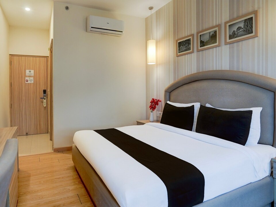 Super Deluxe Room Hotel Mayvilas, Dehradun