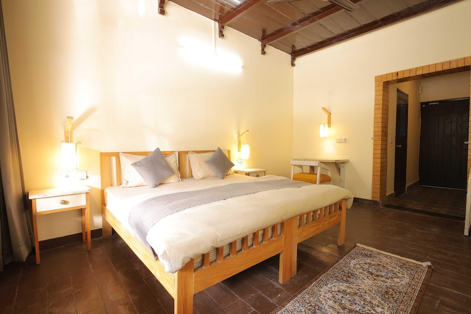 Signature Suite with Hill and River ViewHotel Ribera, Dehradun