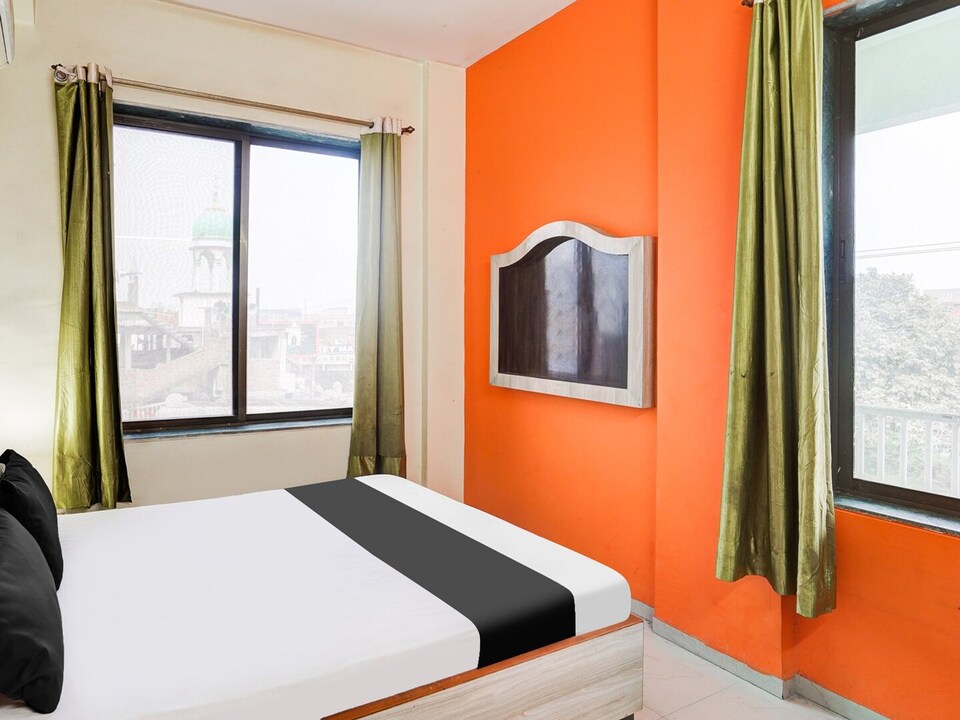 Deluxe with Balcony Darbhanga Khanka Chowk, Darbhanga