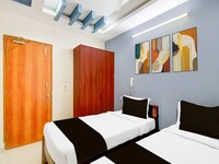 Super Collection O Khajaguda Hills Formerly Sri Balaji Luxury Rooms