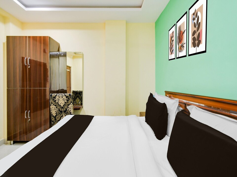 Premium Hitech City Madhapur, Hyderabad