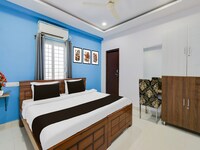Super Townhouse Hitech City Madhapur