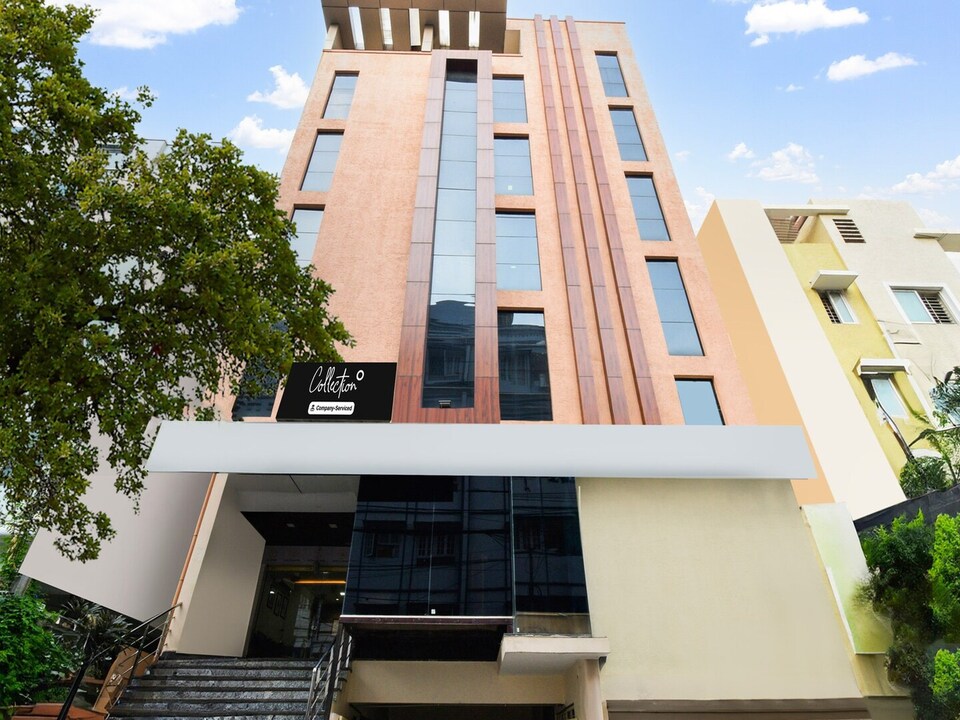 Super Deluxe Room Halcyon Madhapur, Hyderabad