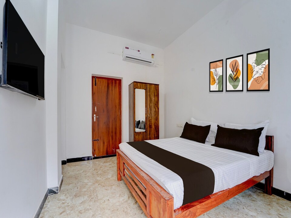 Super Deluxe Room Haven Stays, Neelambur