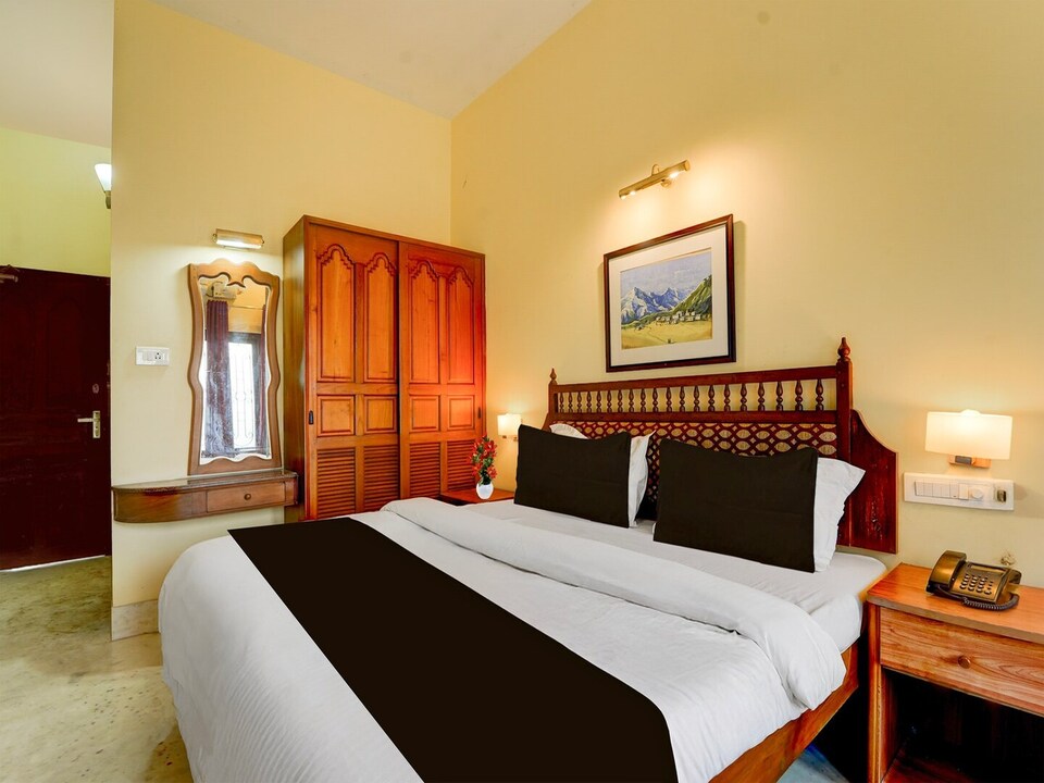 Saver Double Cochin Residency, Kochi