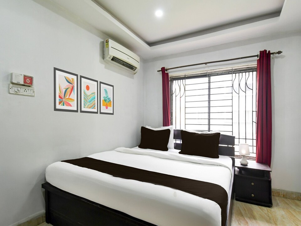 Classic with View White Palace Resort New Alipore, Kolkata