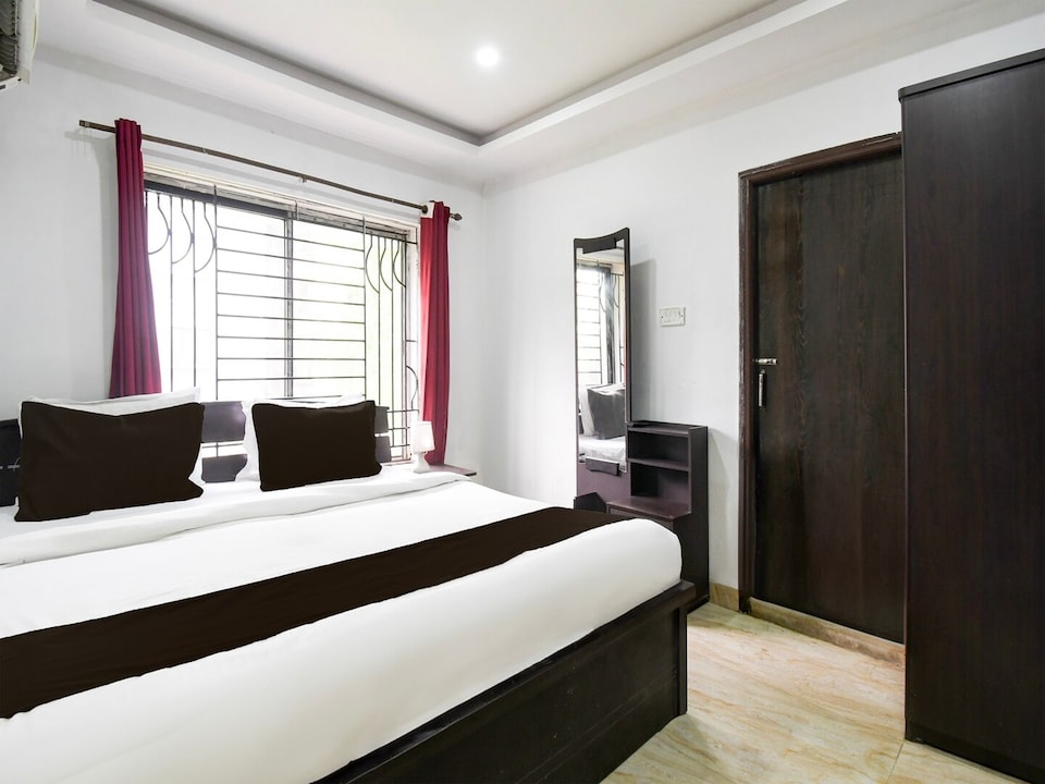 Classic with View White Palace Resort New Alipore, Kolkata