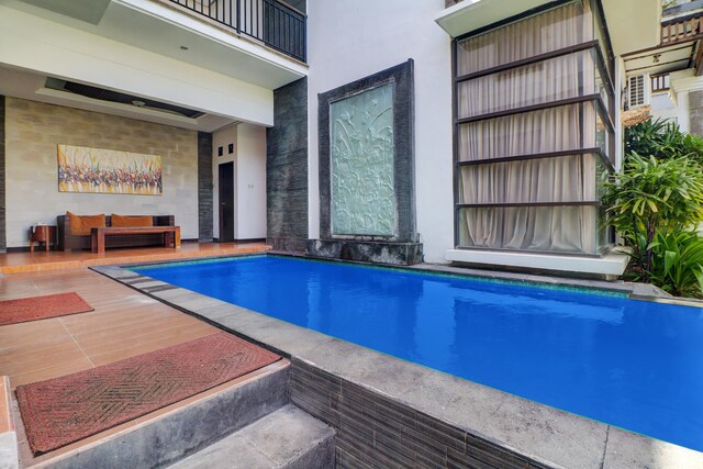 Cozy Twin Room Near Legian Beach
