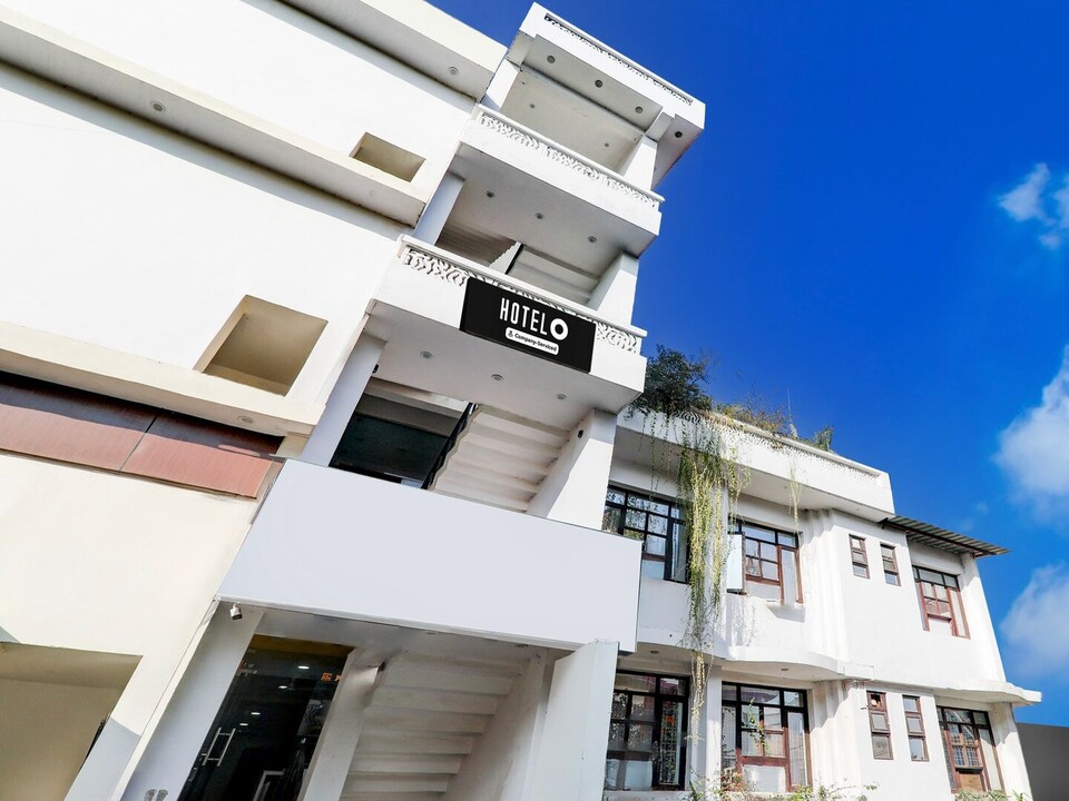Premium Vibrant Inn, Lucknow