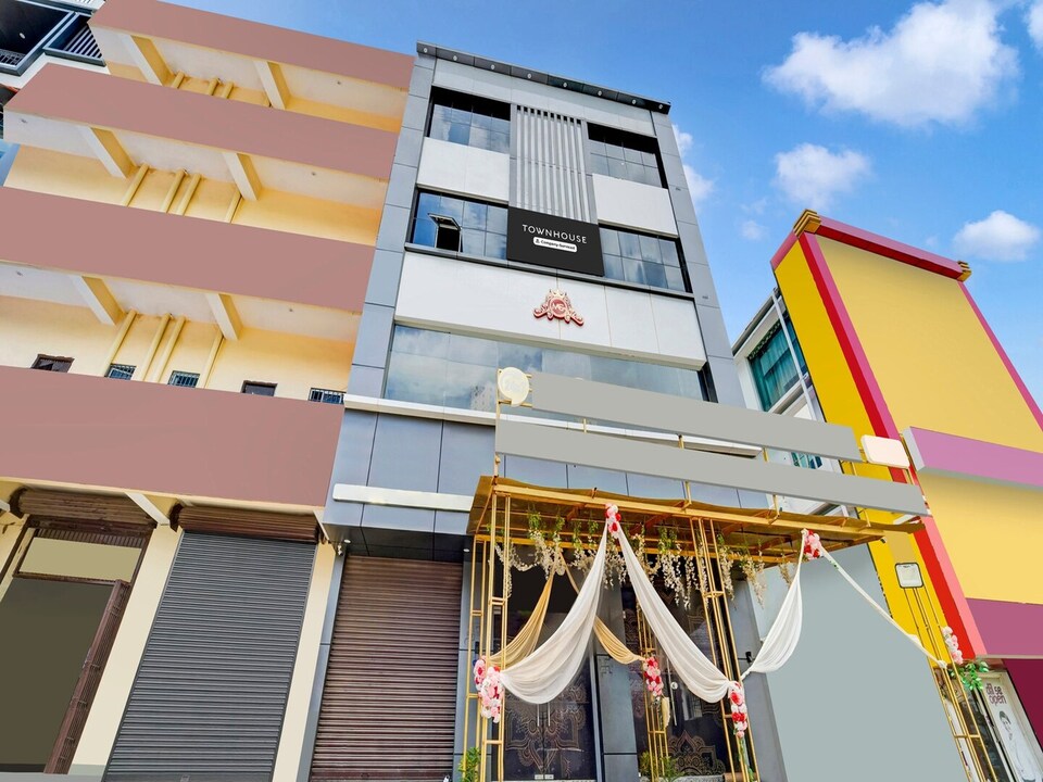 Super Deluxe Room Anisabad Mahavir, Patna