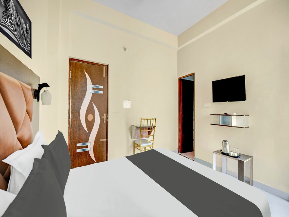 Super Deluxe Twin Room Mahavir Sansthan, Patna