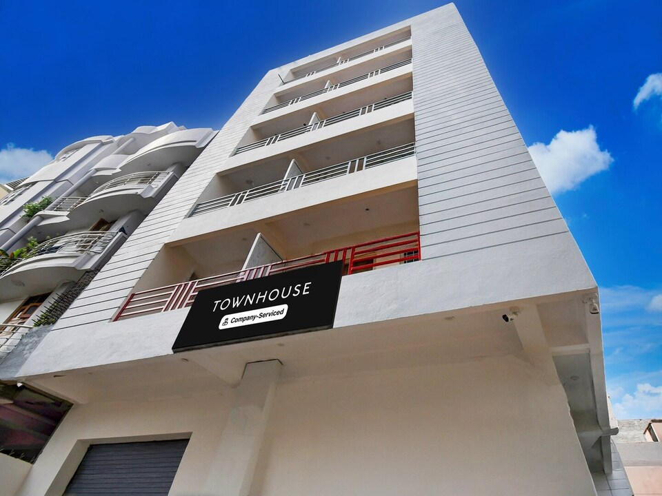 Premium Hotel Karuna Palace, Patna