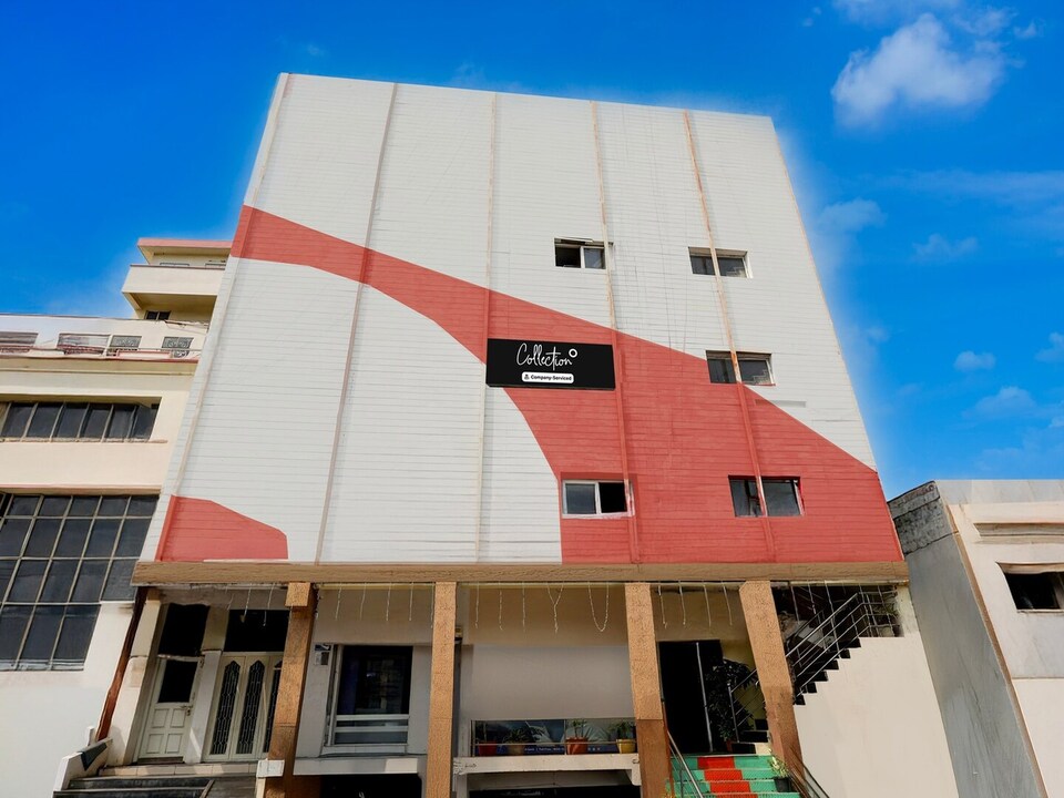 Deluxe Akshaya Elite, Vijayawada
