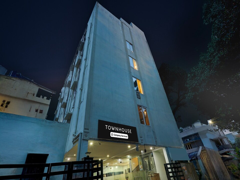 Deluxe with Twin Bed Benz Circle MG Road, Vijayawada