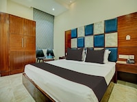 Super Townhouse by OYO Eastern View Formerly Vihaan Residency