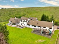Luxury Country Estate Near Largs