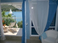 Apartments Mediterraneo Blues - Two bedroom apartment with sea view (Rustico)