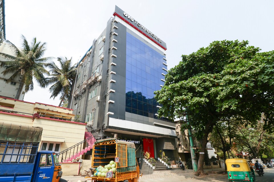 Live on BLR2429, Jayanagar Bangalore, Bangalore