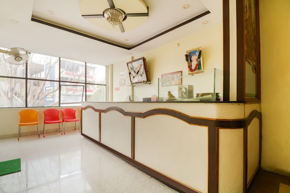 SPOT ON Sri Muni Residency, Tiruchanur Road Tirupati, Tirupati