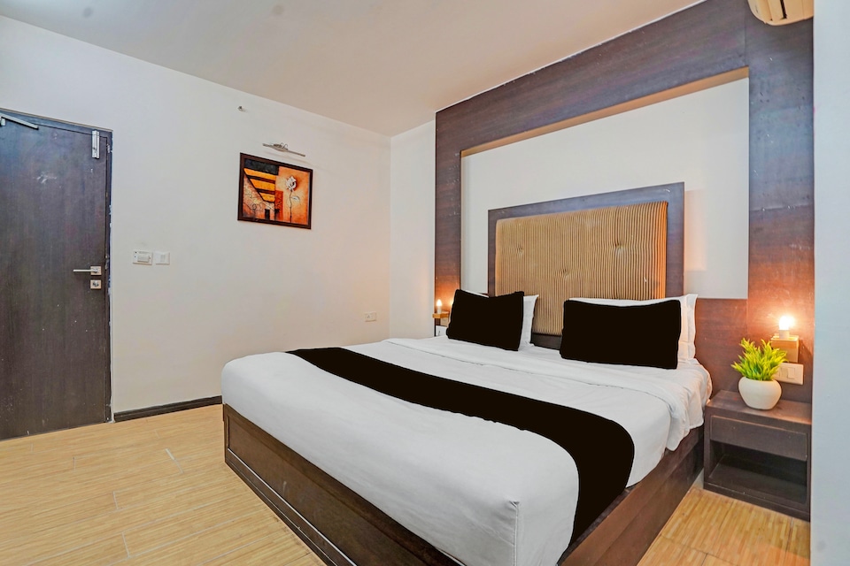 Collection O Dhanbad Railway Station Formerly Hotel VIP Residency, Dhanbad, Dhanbad
