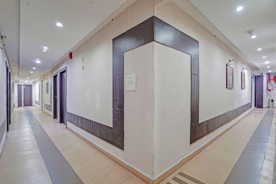 Collection O Dhanbad Railway Station Formerly Hotel VIP Residency, Dhanbad, Dhanbad