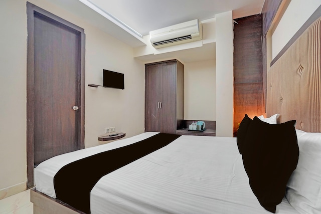 Collection O Dhanbad Railway Station Formerly Hotel VIP Residency