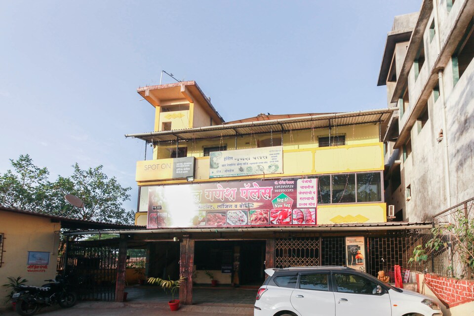 OYO 71830 Ganesha Palace , Alibag- Kashid- murud, Alibag
