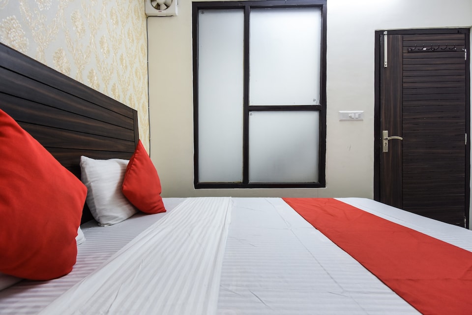 HOTEL O G S HOME, Ferozepur Road Ludhiana, Ludhiana