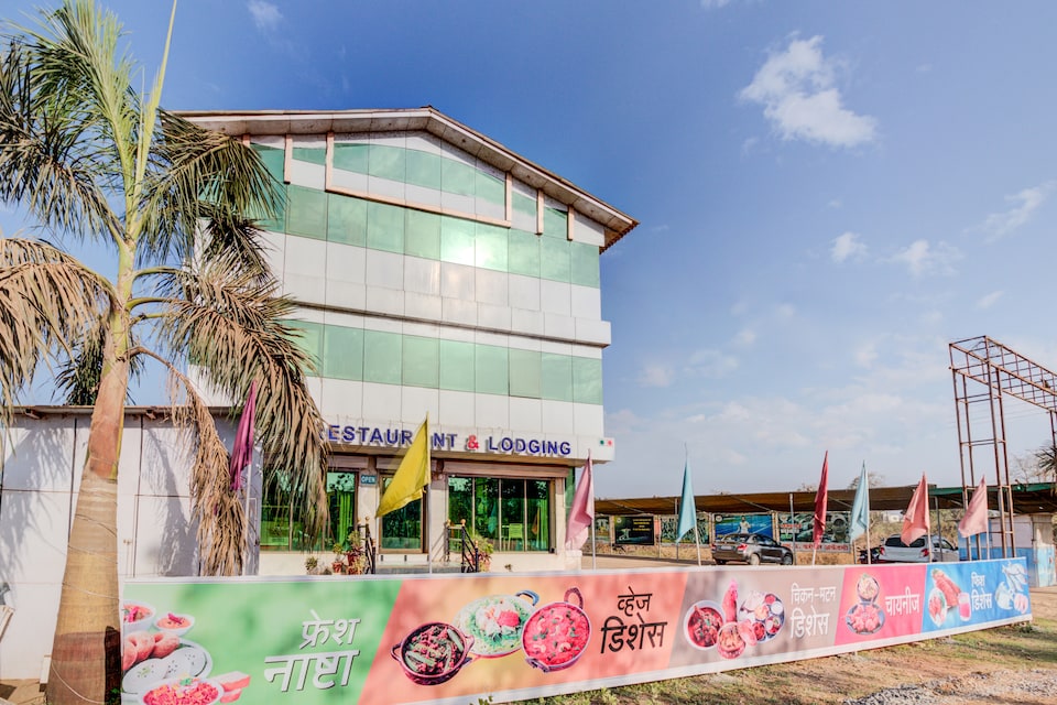 OYO 71835 Sk Hotel, Alibag- Kashid- murud, Alibag