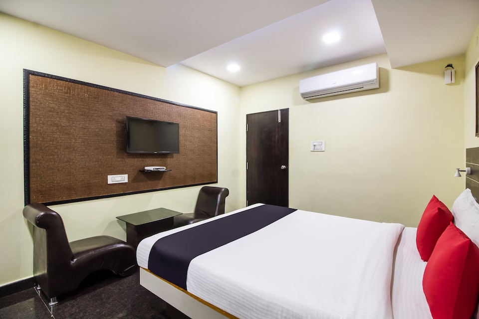 Capital O 71848 Blueway Residency, Thampanoor Trivandrum, Trivandrum