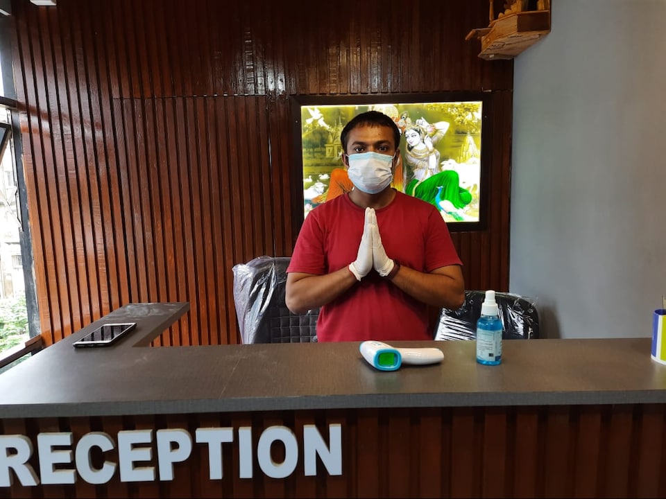 OYO 71858 Hotel Royal Inn, Textile Market Surat, Surat